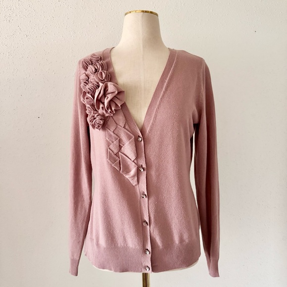 New York & Company Sweaters - NY&Co Lavender V-Neck Knit Cardigan w/ Floral Appliqué Details Women's sz Medium